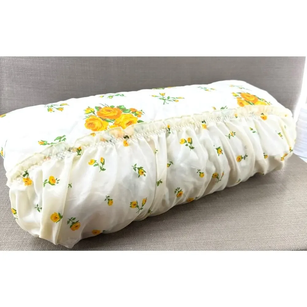 Vtg Twin Ruffled Quilted White Coverlet Yellow Orange Rose Cottagecore Bedspread